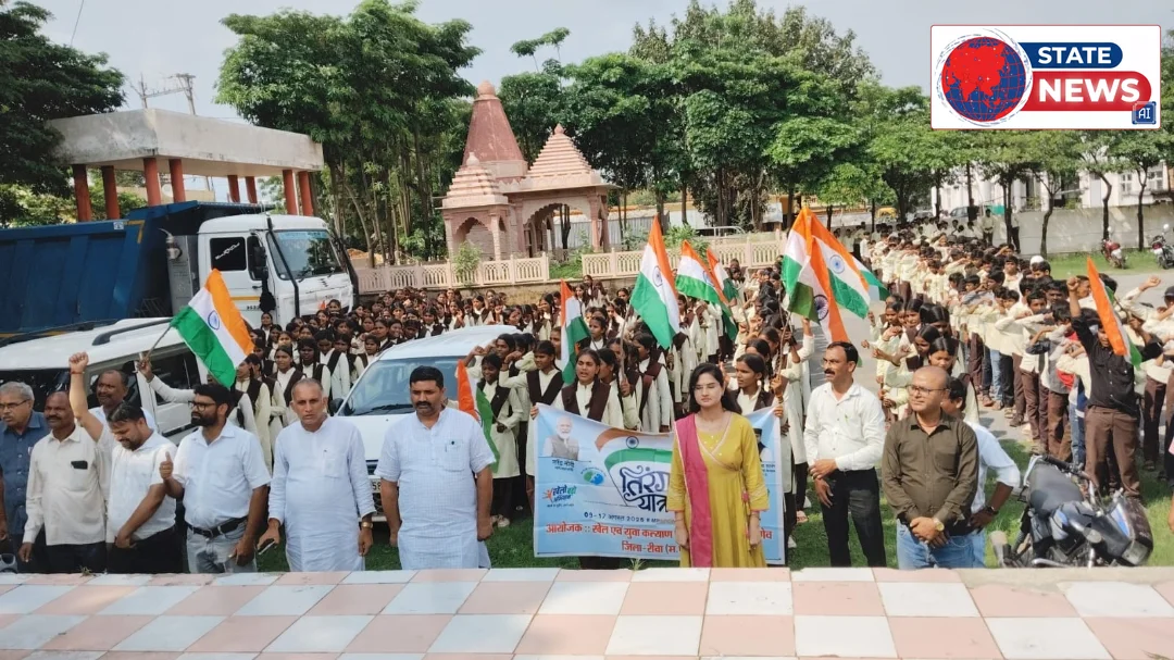 गंगेव और गढ़ में गूंजा देशभक्ति का जज्बा, निकली भव्य तिरंगा यात्रा