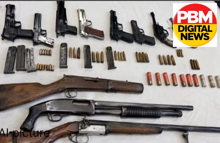 🔥 पश्चिम बंगाल: राज्य पुलिस STF की बड़ी कार्रवाई, अंडाल के आवास से भारी मात्रा में अवैध असलहा और कारतूस बरामद; दो गिरफ्तार