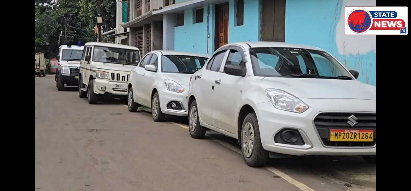 वन विभाग के पदस्थ  बाबू के घर EOW की दबिश