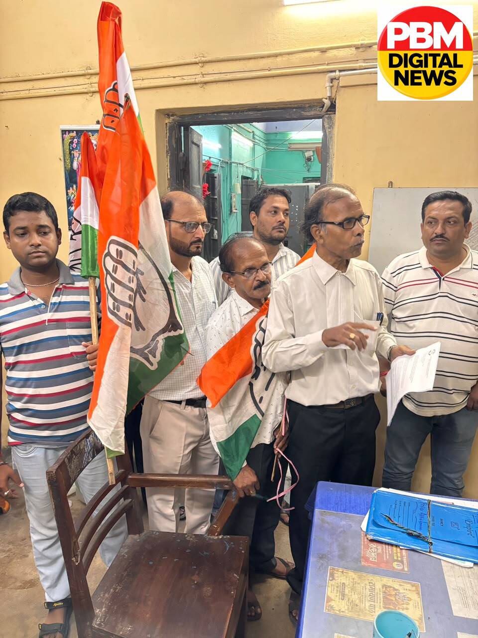 💥नेताजी सुभाष चंद्र बोस पर विवादित टिप्पणी को लेकर चित्तरंजन में गरमाया माहौल, बीजेपी सांसद अनंत महाराज के खिलाफ कांग्रेस का जोरदार प्रदर्शन