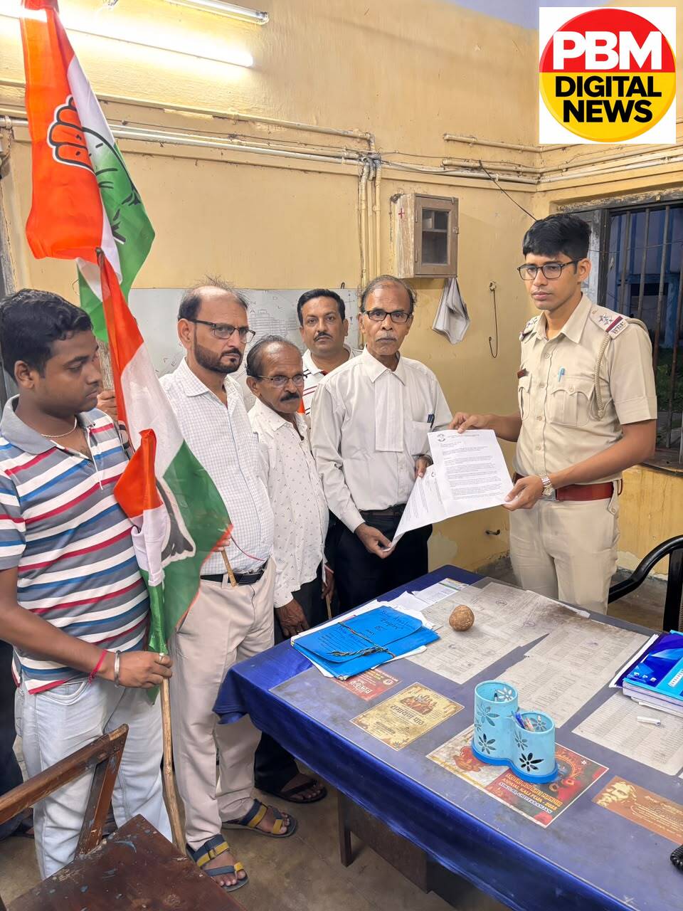 💥नेताजी सुभाष चंद्र बोस पर विवादित टिप्पणी को लेकर चित्तरंजन में गरमाया माहौल, बीजेपी सांसद अनंत महाराज के खिलाफ कांग्रेस का जोरदार प्रदर्शन