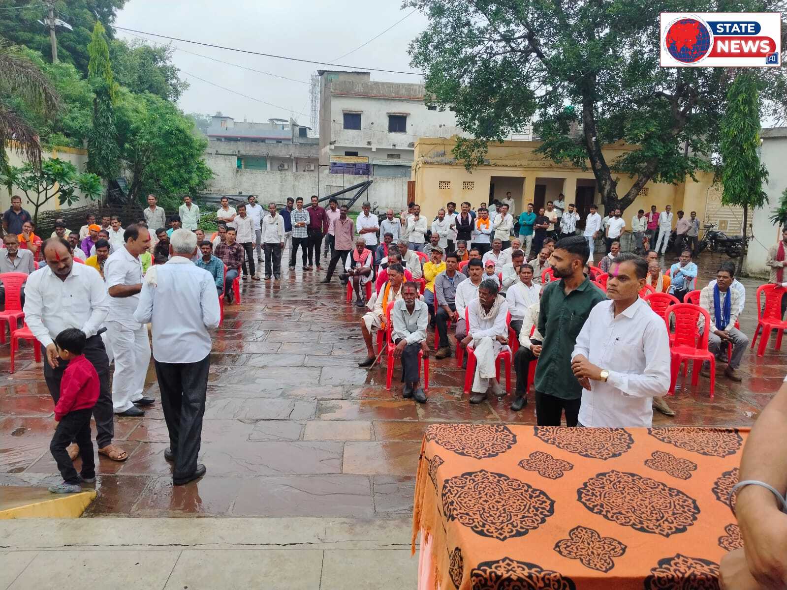 खिमलासा ग्राम पंचायत में ध्वजारोहण 