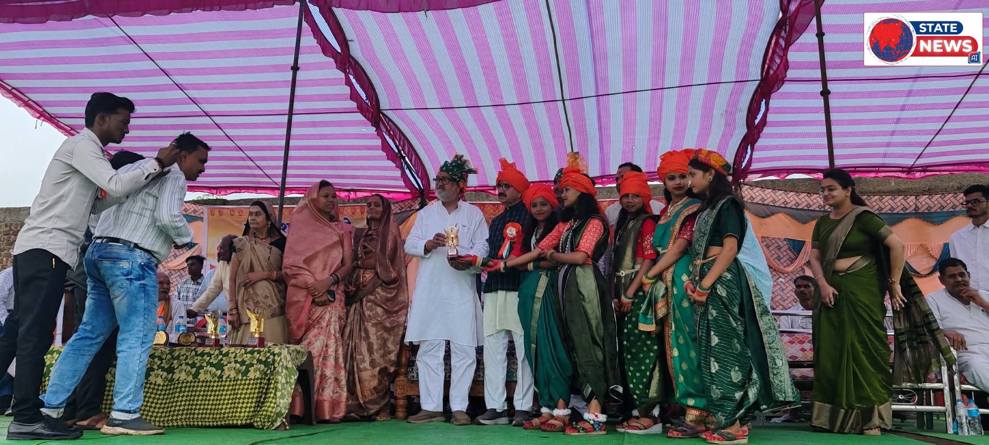 केसली में स्वतंत्रता दिवस पर देशभक्ति का दिखा उत्साह, खेल परिसर में सामूहिक कार्यक्रम से पूर्व फहराया गया तिरंगा
