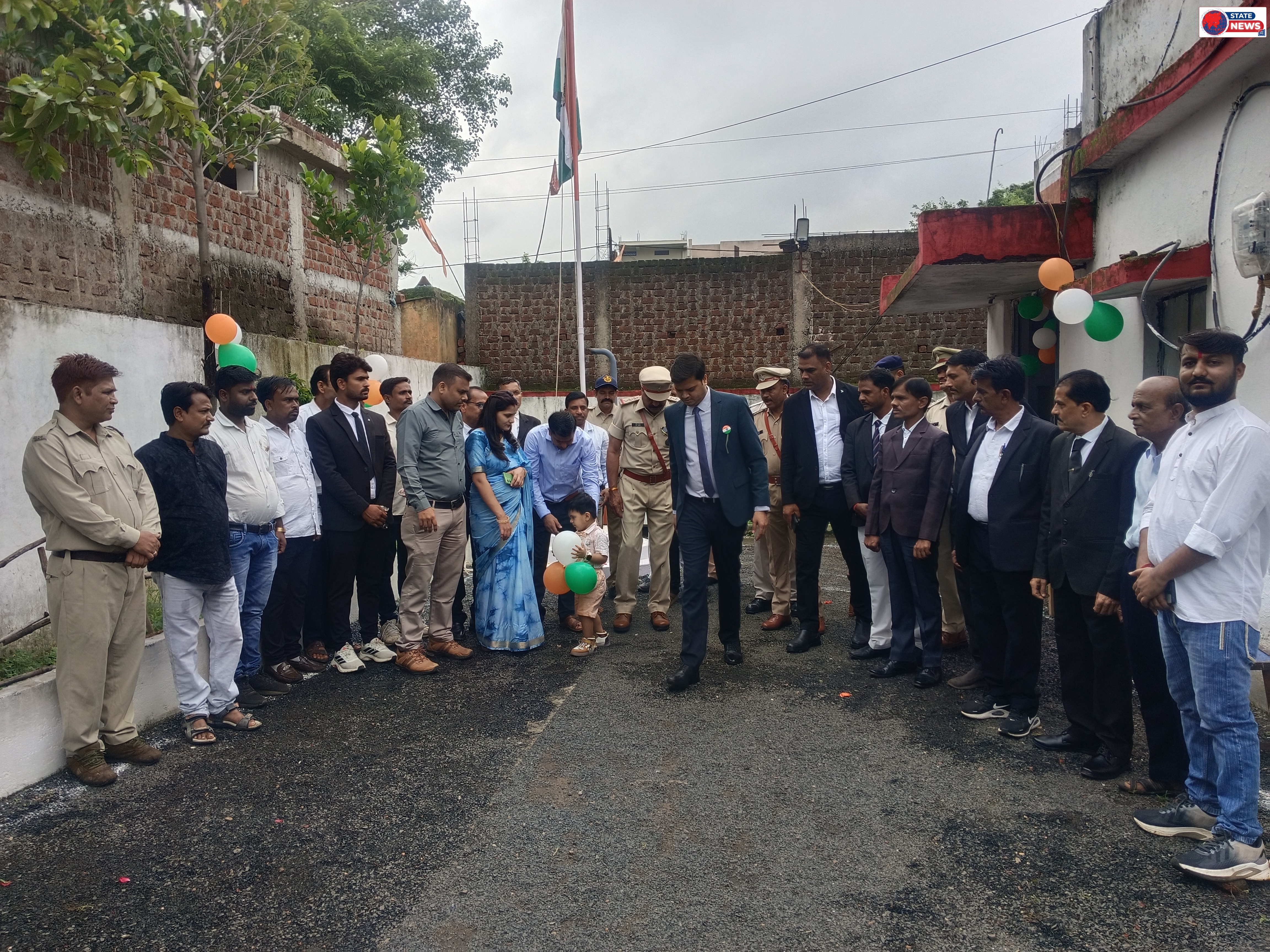 केसली में स्वतंत्रता दिवस पर देशभक्ति का दिखा उत्साह, खेल परिसर में सामूहिक कार्यक्रम से पूर्व फहराया गया तिरंगा