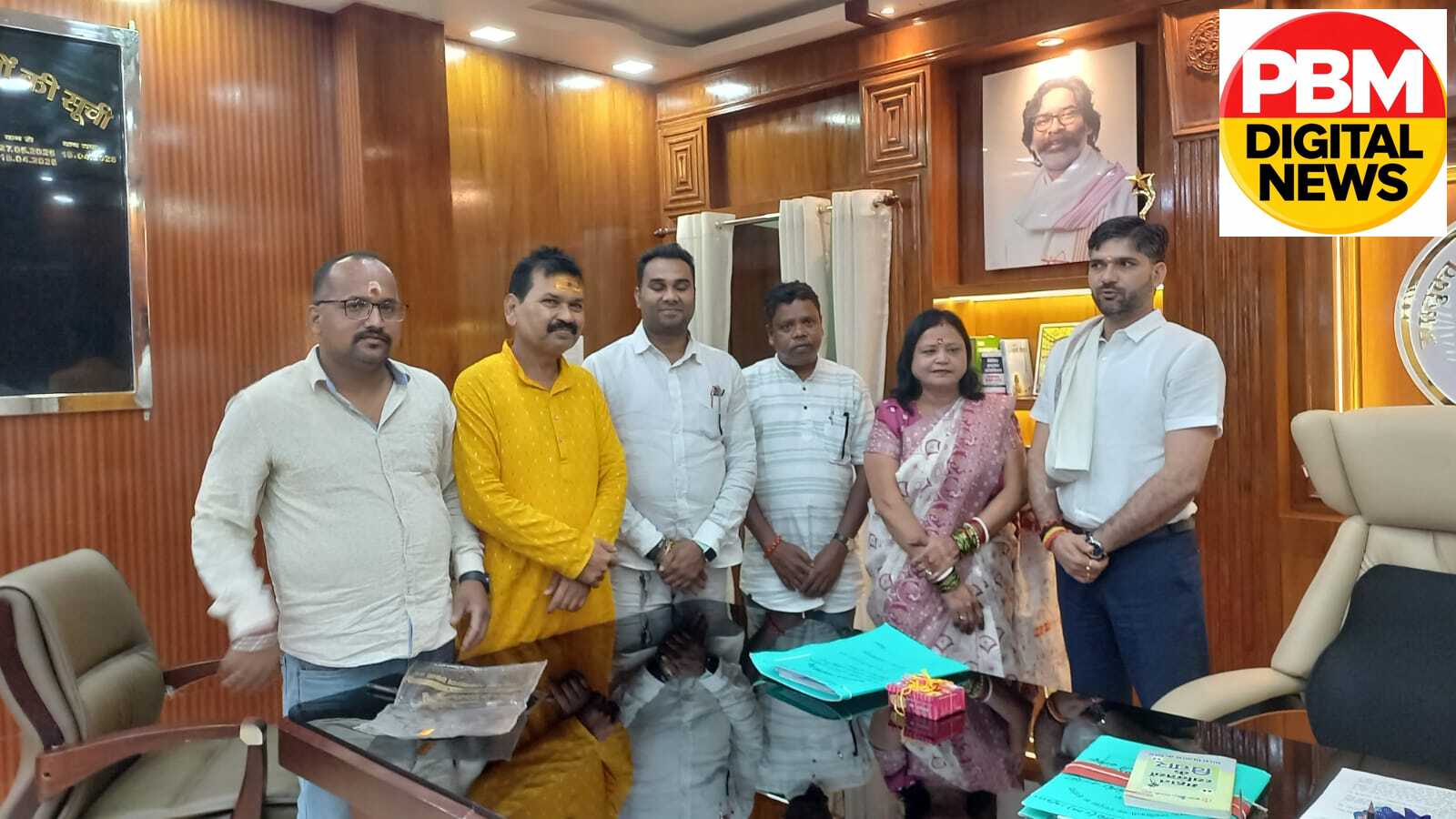 🚨 **CLW पॉकेट गेट: मिहिजाम नगर परिषद अध्यक्ष जयश्री देवी के नेतृत्व में डीसी से मिला प्रतिनिधिमंडल, डीसी ने दिए सकारात्मक कार्रवाई के संकेत**