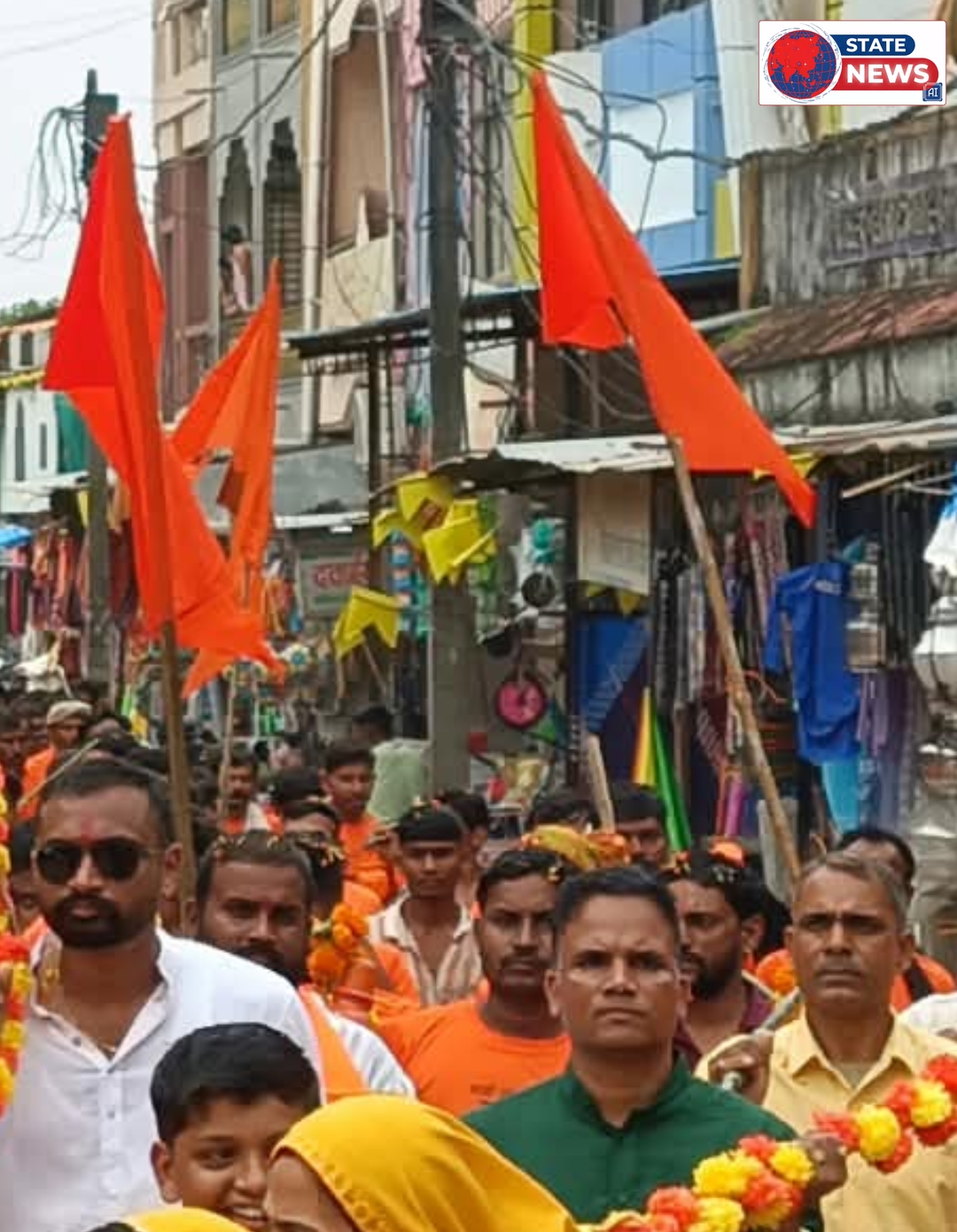 चाटलेश्वर से निकली कांवड़ यात्रा.., गूंजे हर-हर महादेव के नारे…
