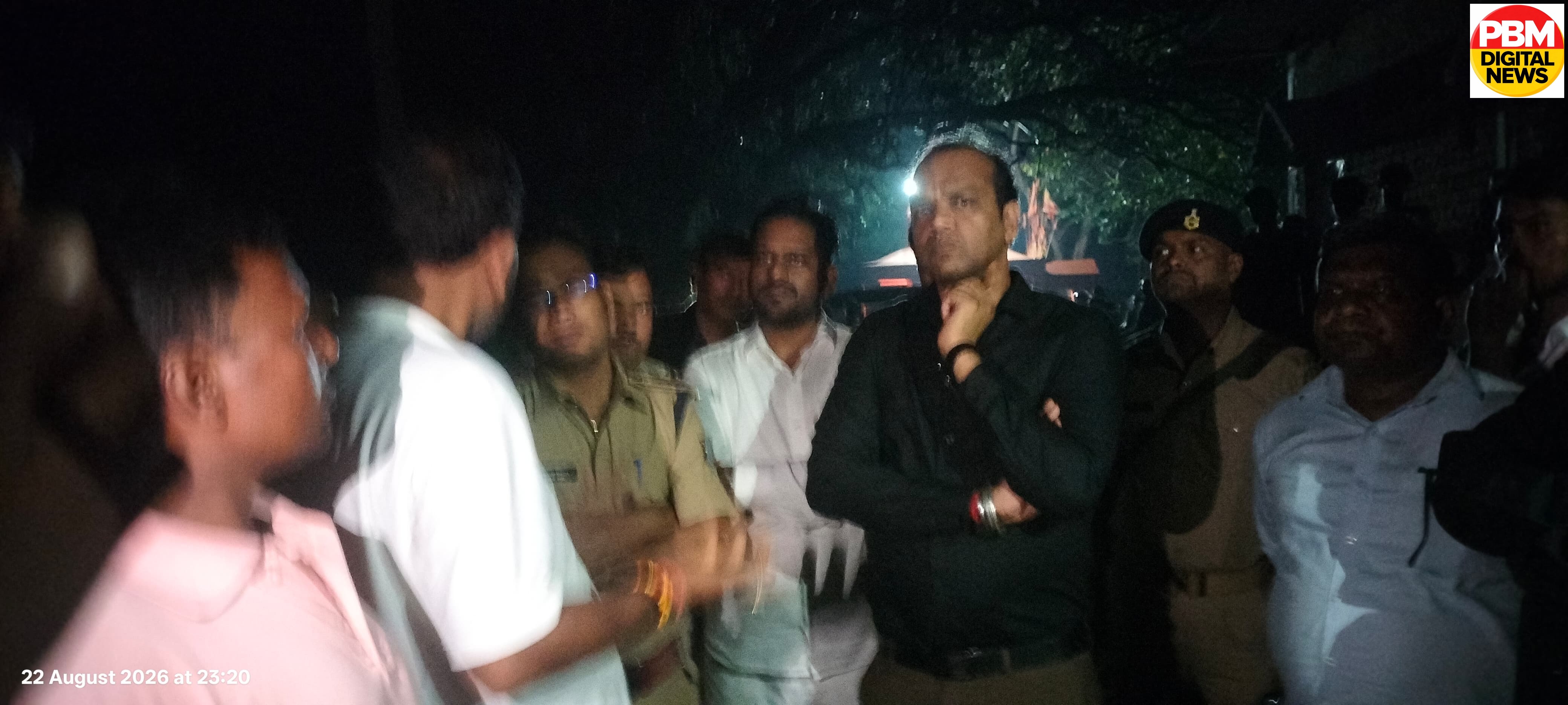 🚨 *Tension Erupts in Jamtara After Social Media Post*