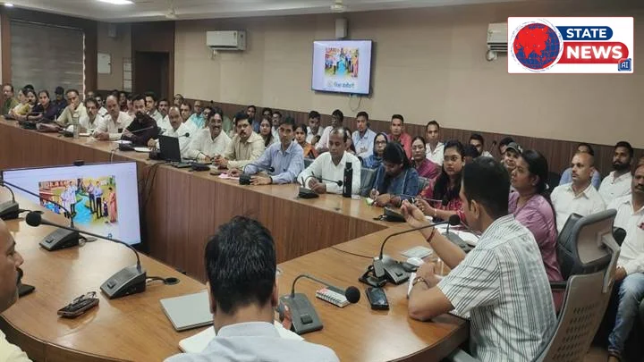 बैतूल जिले में शिक्षा संजीवनी अभियान: अशासकीय विद्यालयों के सहयोग से दूरस्थ अंचल की शालाओं में सुदृढ़ होंगी मूलभूत सुविधाएं