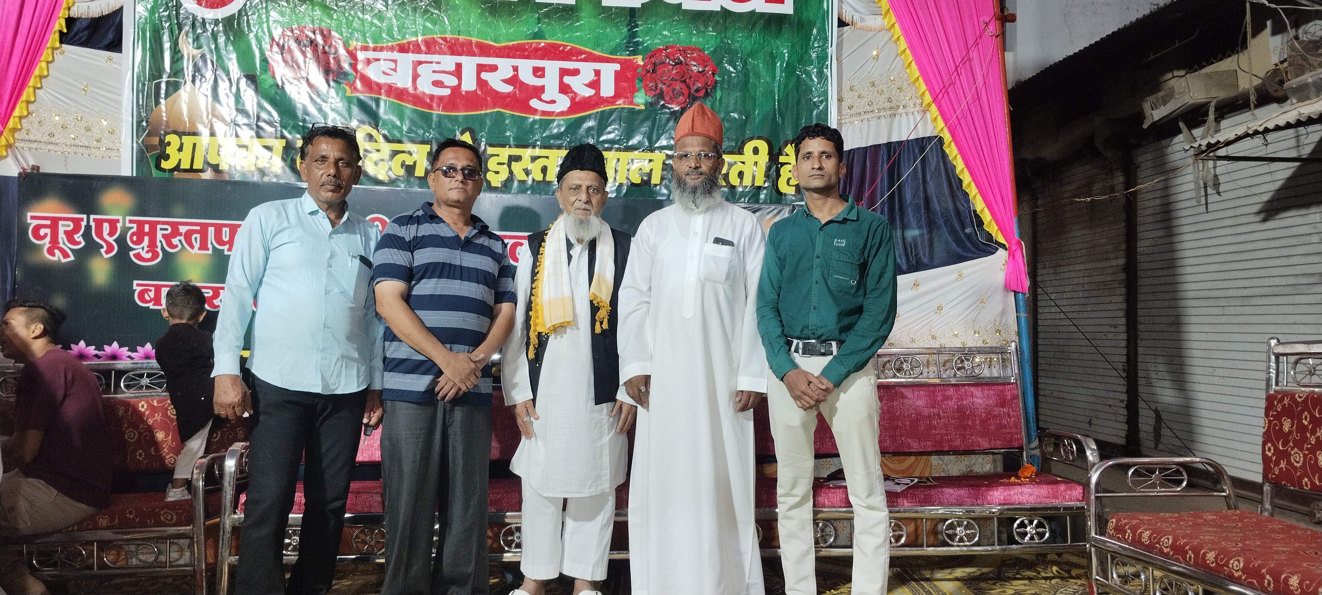 *ईद मिलादुन्नबी पर मंसूरी चौक बहारपुरा से निकला भव्य जुलूस*

*नबी-ए-पाक ﷺ की आमद की खुशी में गूंजे नारों से माहौल हुआ खुशनुमा, हबीब बैंड रहा आकर्षण का केंद्र*