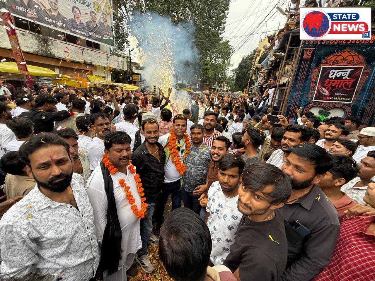 ईद मिलादुन्नबी पर देवरी में दिखी हिंदू-मुस्लिम एकता की मिसाल, भाईचारे की तस्वीरों ने जीता दिल