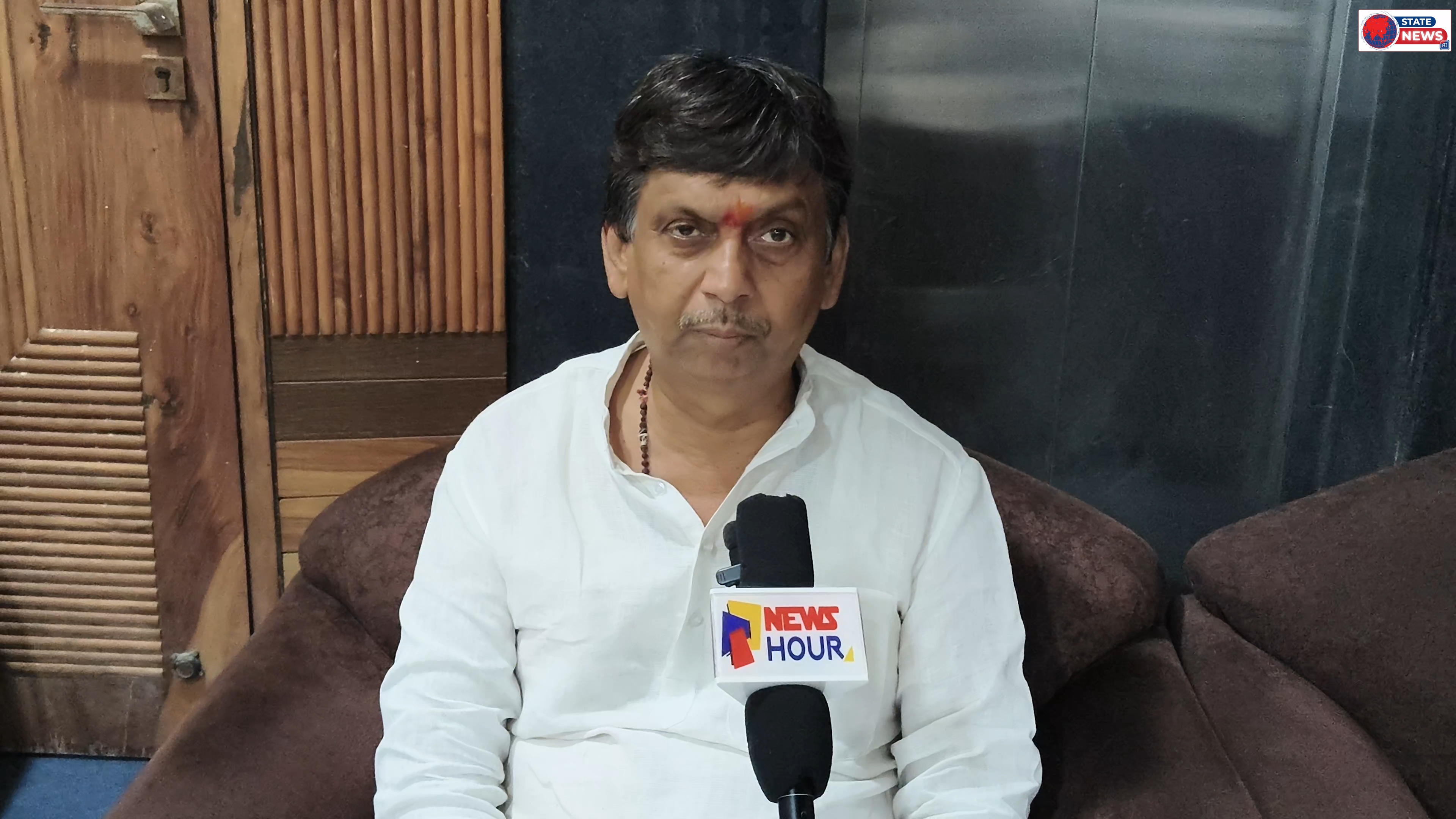 सांसद प्रतिनिधि संतोष सोनी का अवैध शराब पर कड़ा प्रहार