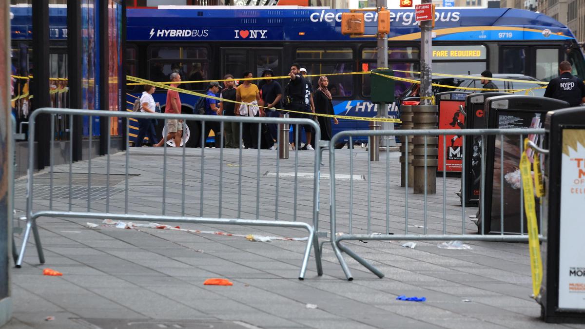 Bank of America Employee Fatally Stabbed in Times Square Tragedy