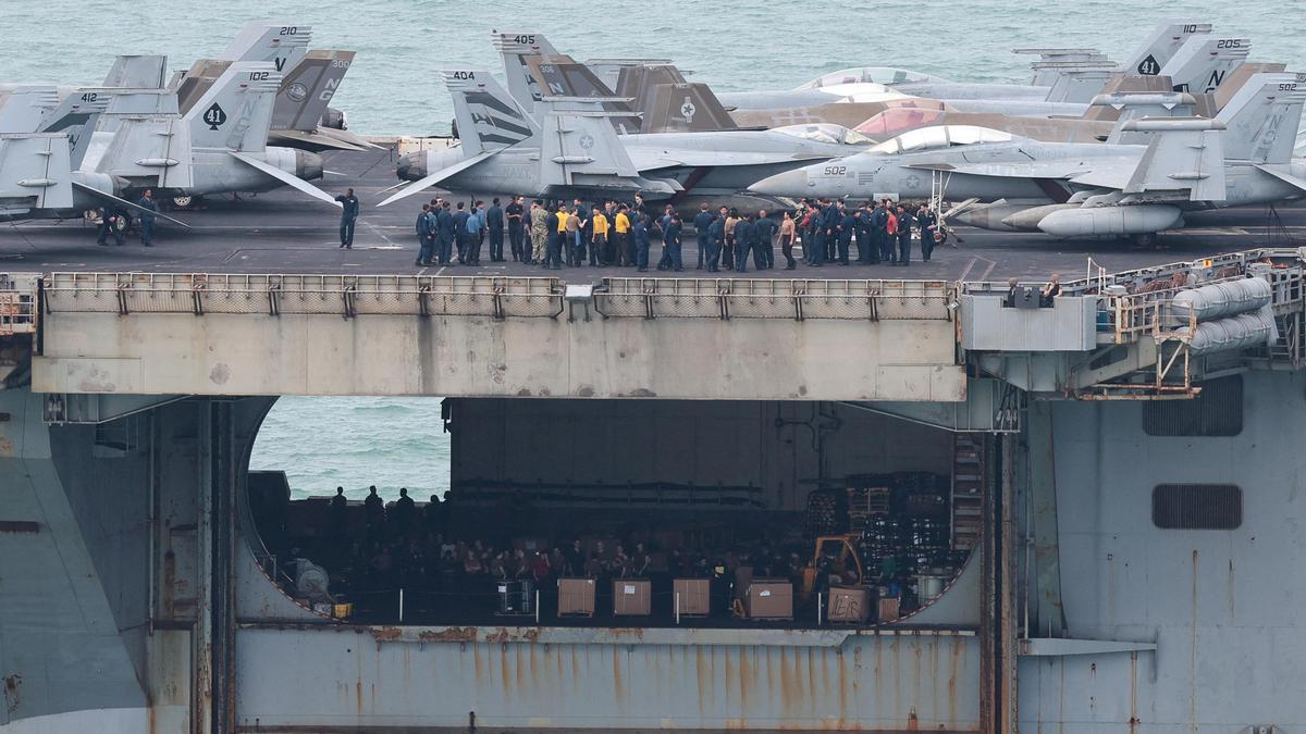 U.S. Aircraft Carrier Docks in Thailand After 286 Days at Sea