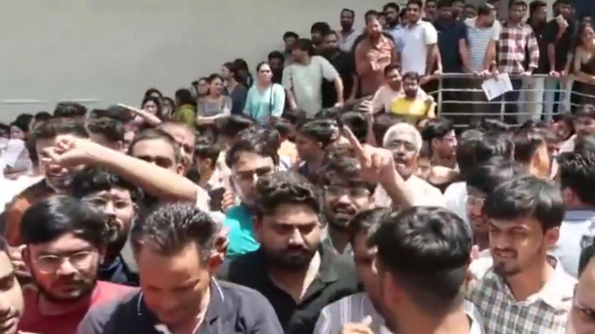 Jaipur Exam Centre Glitches Raise Concerns Over Computer-Based Testing Reliability