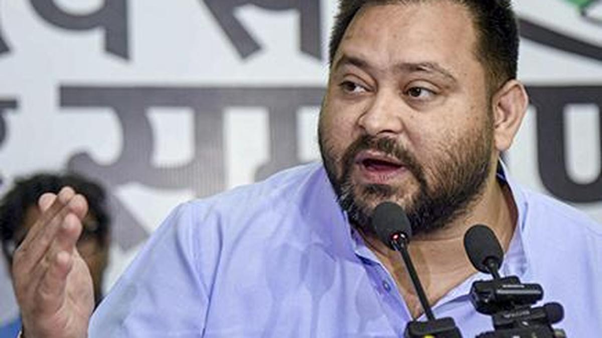 Tejashwi Yadav Criticizes Bihar Government Over Suspected Hooch Tragedy in Barh