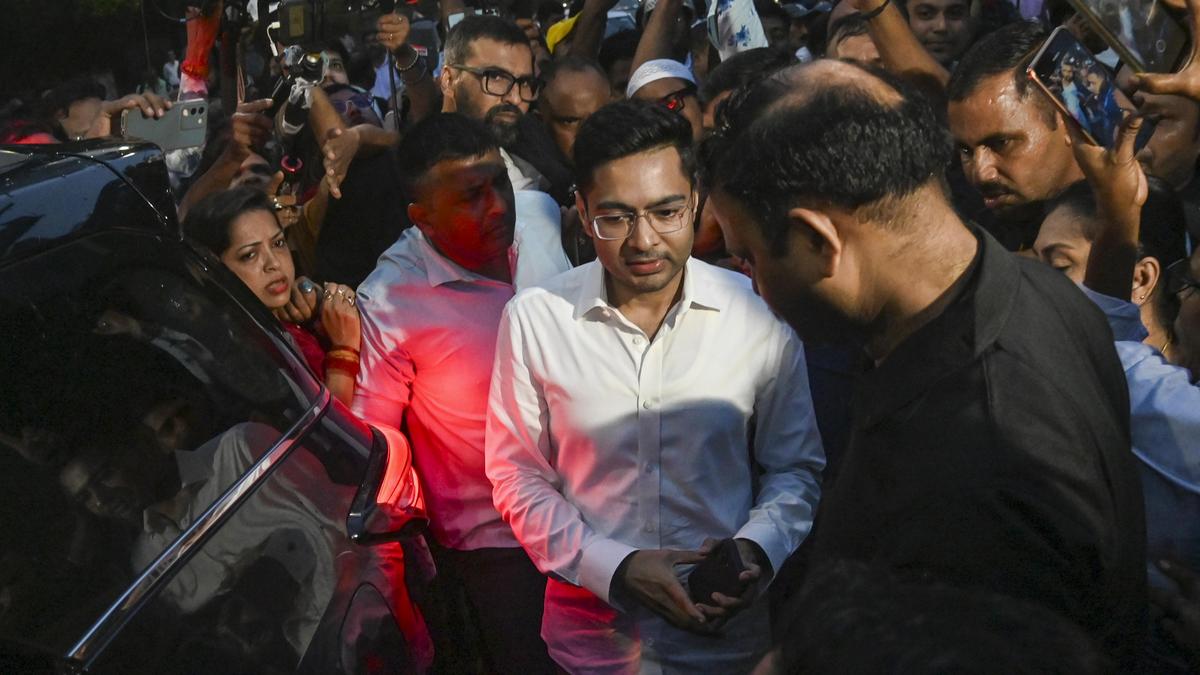 Trinamool Worker Allegedly Tortured in Police Custody Over Bengal Signboard Dispute, Claims Abhishek Banerjee