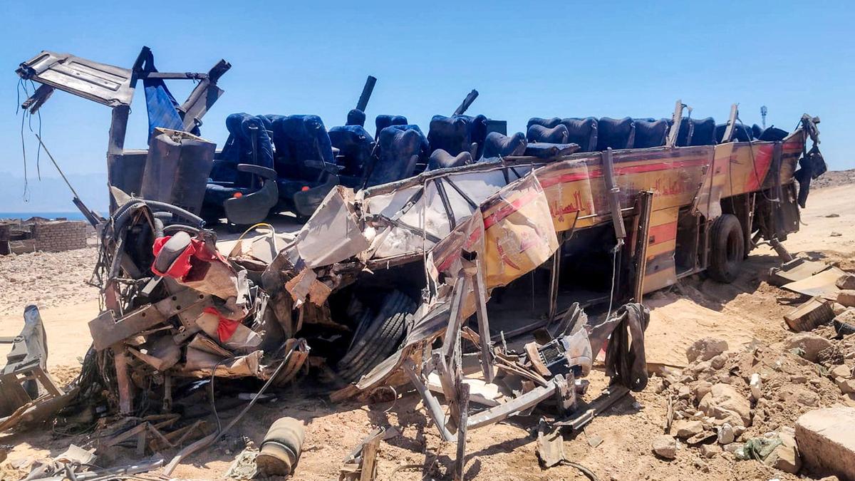 Tragic Bus Crash in Egypt's Sinai Peninsula Claims at Least 22 Lives