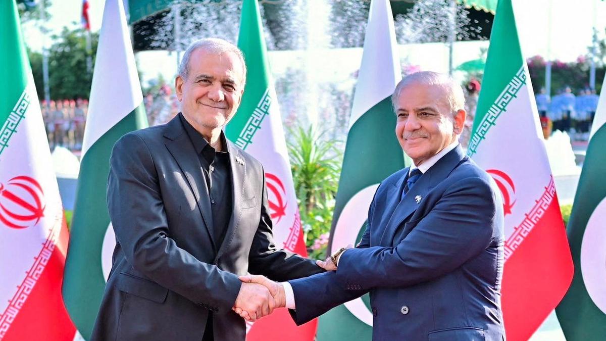 Pakistan Optimistic for West Asia Peace Amid Rising Tensions