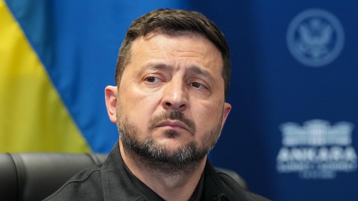 Ukraine Warns UN Aviation Watchdog: Russian Airspace Poses Safety Risks