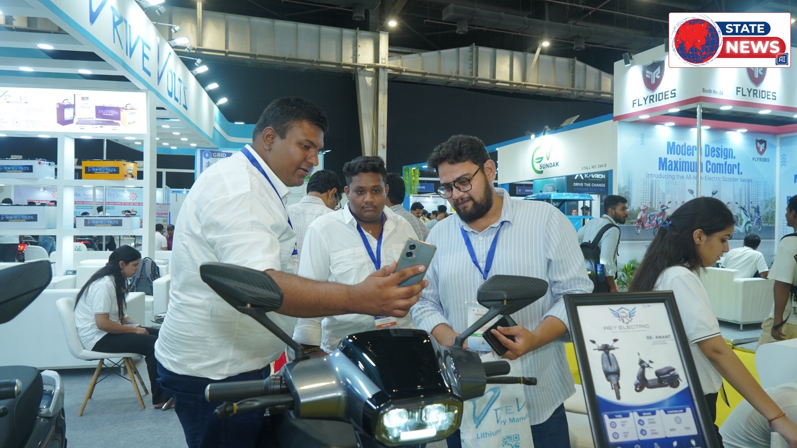 EV India Expo 2026 में मध्यप्रदेश के MSMEs एवं स्टार्टअप्स ने इलेक्ट्रिक मोबिलिटी क्षेत्र में तलाशे नए व्यावसायिक अवसर