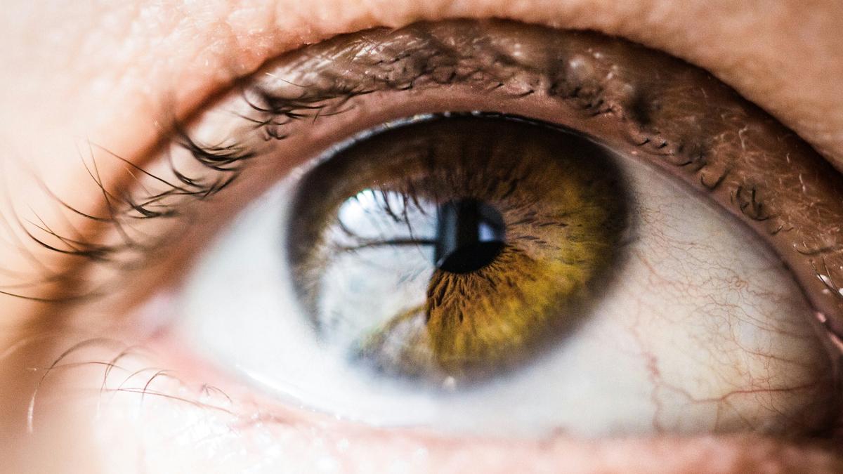 Why People Pull Faces: The Quirky Art of Self-Applying Eye Drops