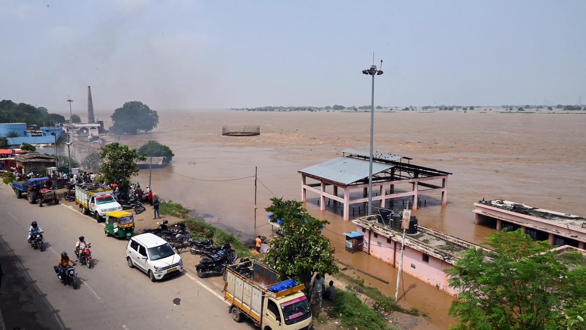 Ganga Set to Surpass Highest Flood Mark at Patna’s Gandhi Ghat on September 3 Night