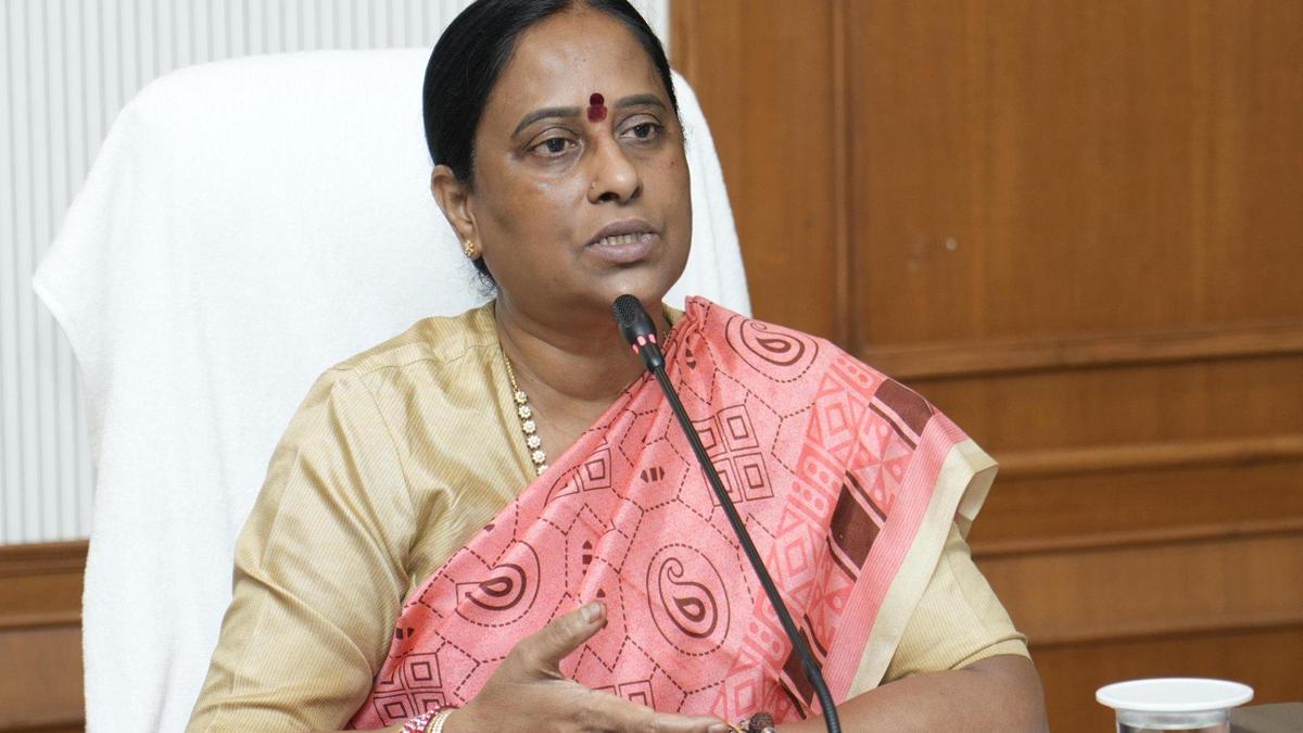 Congress Sends Strong Message by Removing Konda Surekha from Telangana Cabinet