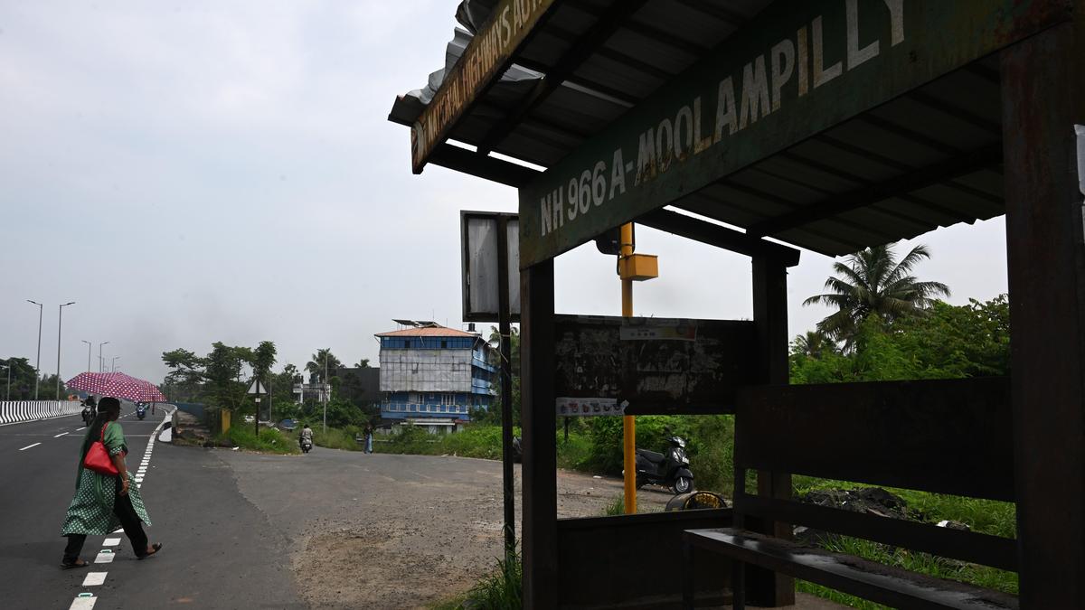Kerala PWD Unveils ₹3.26-Crore Plan to Strengthen Vallarpadam Evictee Rehabilitation Plots