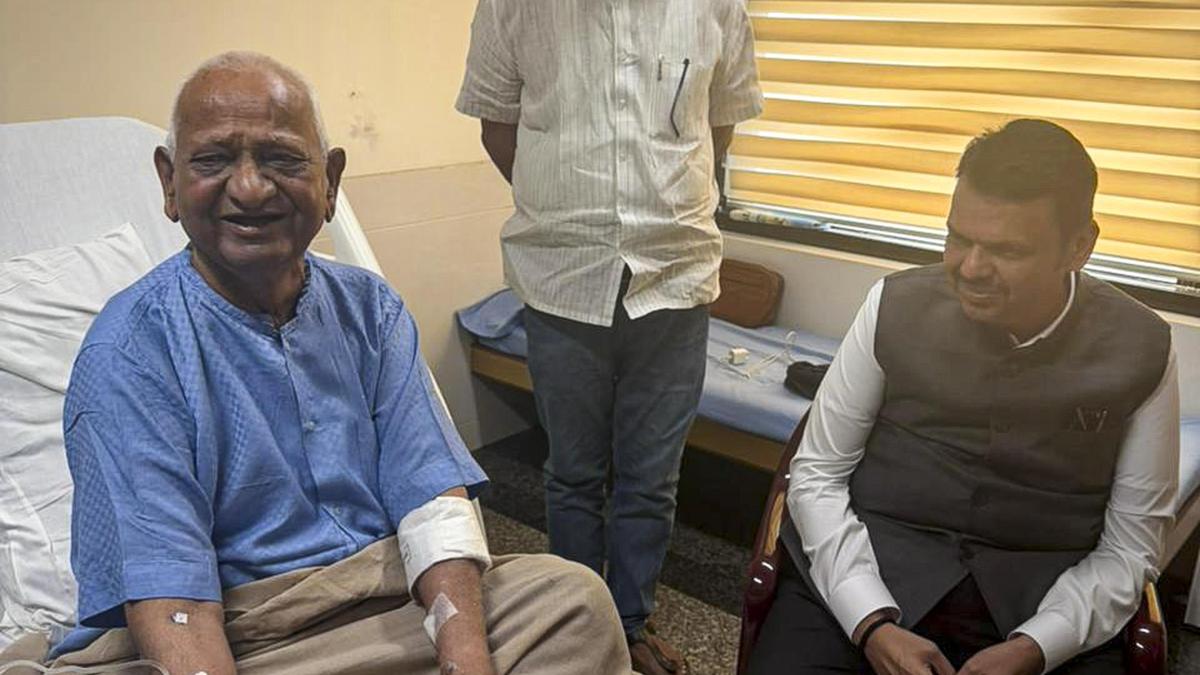 Anna Hazare's Health Improves, Extends Hospital Stay by Two Days, Says Aide