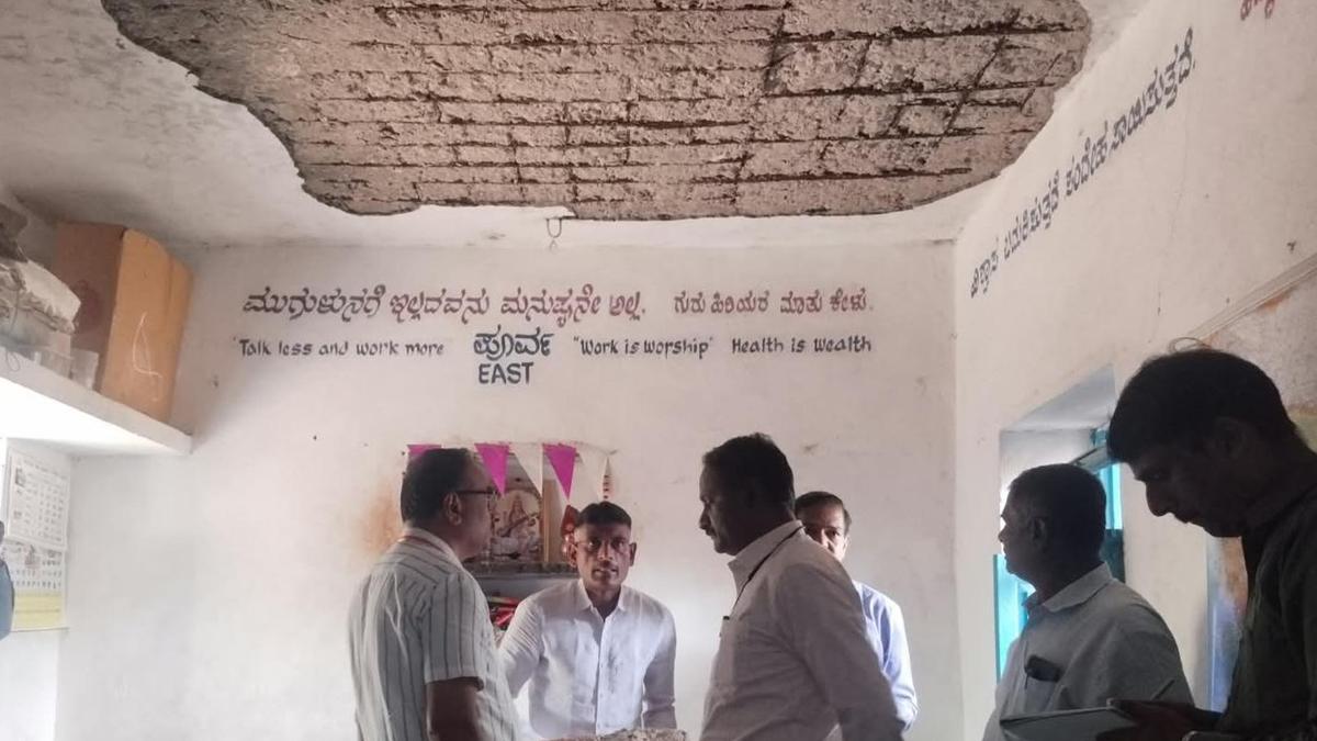 Lokayukta Initiates Probe into Bagalkot School Ceiling Collapse Incident