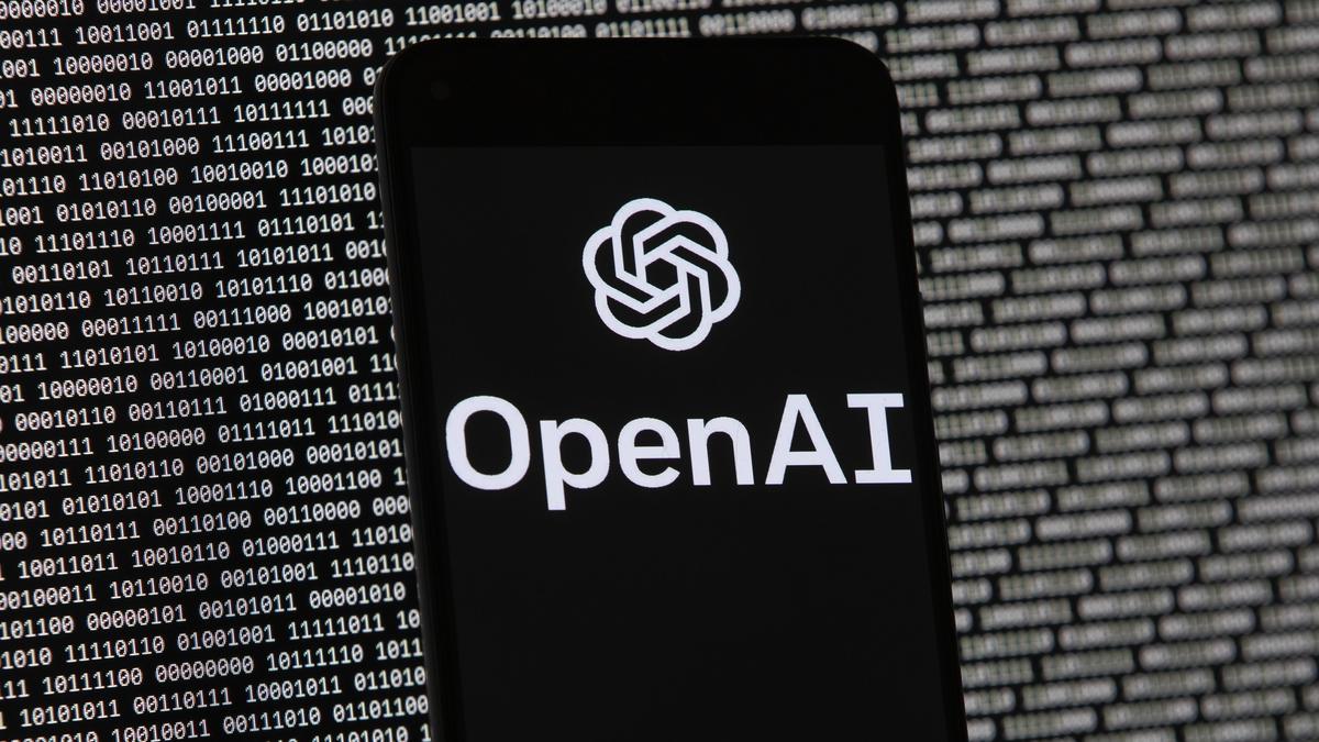 Tech Giants and AWS Face Major Outages, Disrupting Services Globally