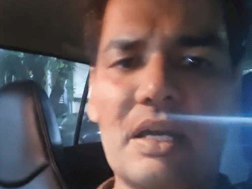 दिल्ली में CJP के पूर्व प्रवक्ता की कॉलर पकड़ी, धमकी और माफी की मांग पर विवाद