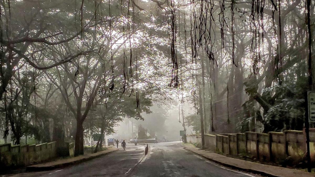 Belagavi Residents Urge Cantonment Board to Keep Camp Area Roads Open to Locals