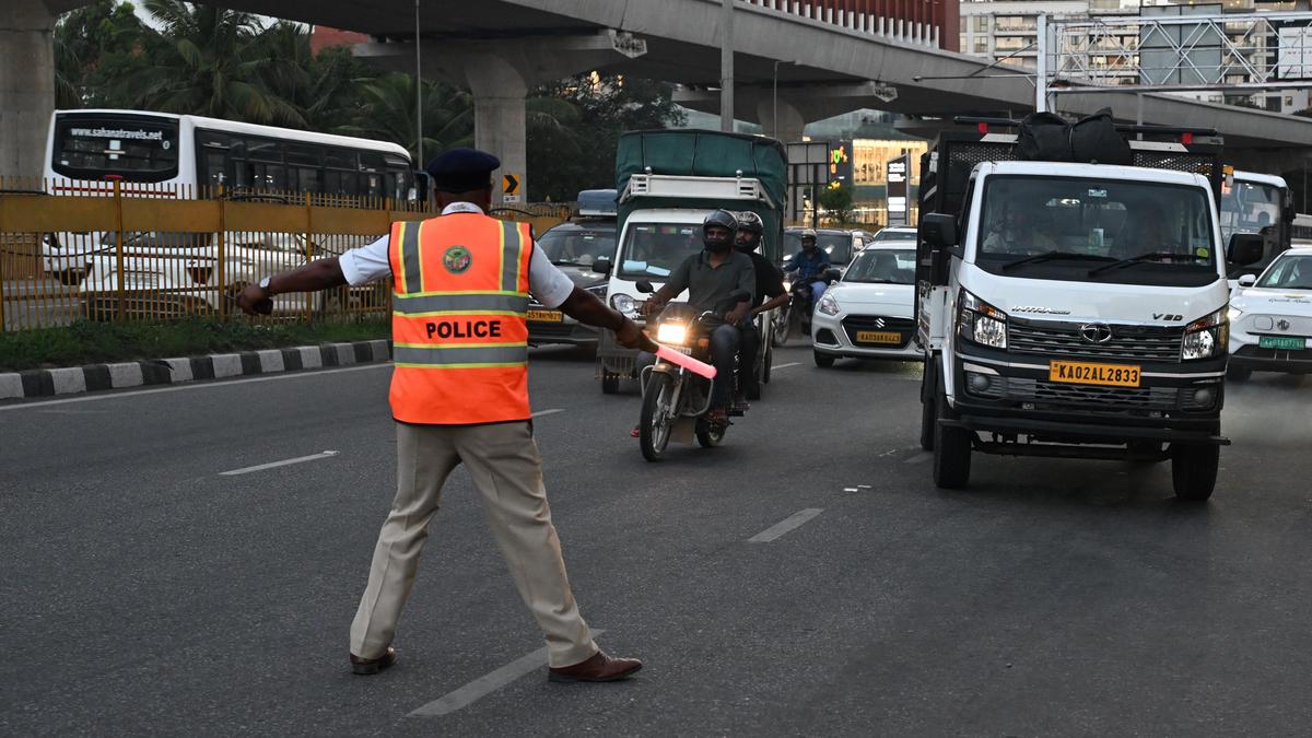 Traffic Chaos Erupts on Bengaluru Airport Road as New Vehicle Restrictions Take Effect