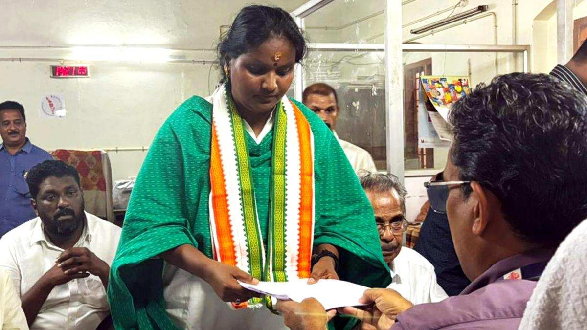 Violent Clash in Kerala: MLA Ramya Haridas and 15 Congress Workers Face Legal Action