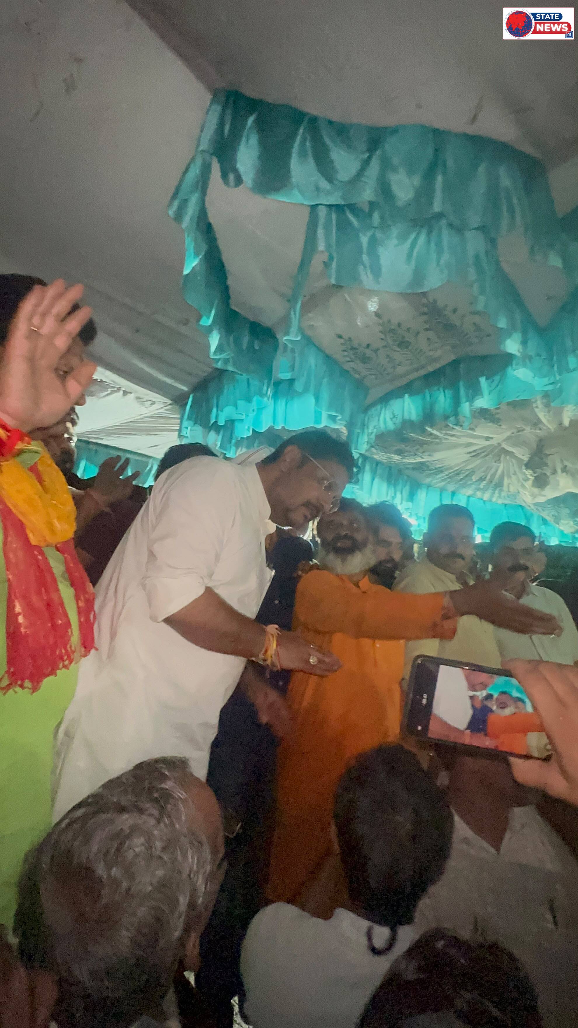 बालाजी मंदिर में प्रतिमा पर कुल्हाड़ी से हमला, 4 घंटे तक चक्काजाम