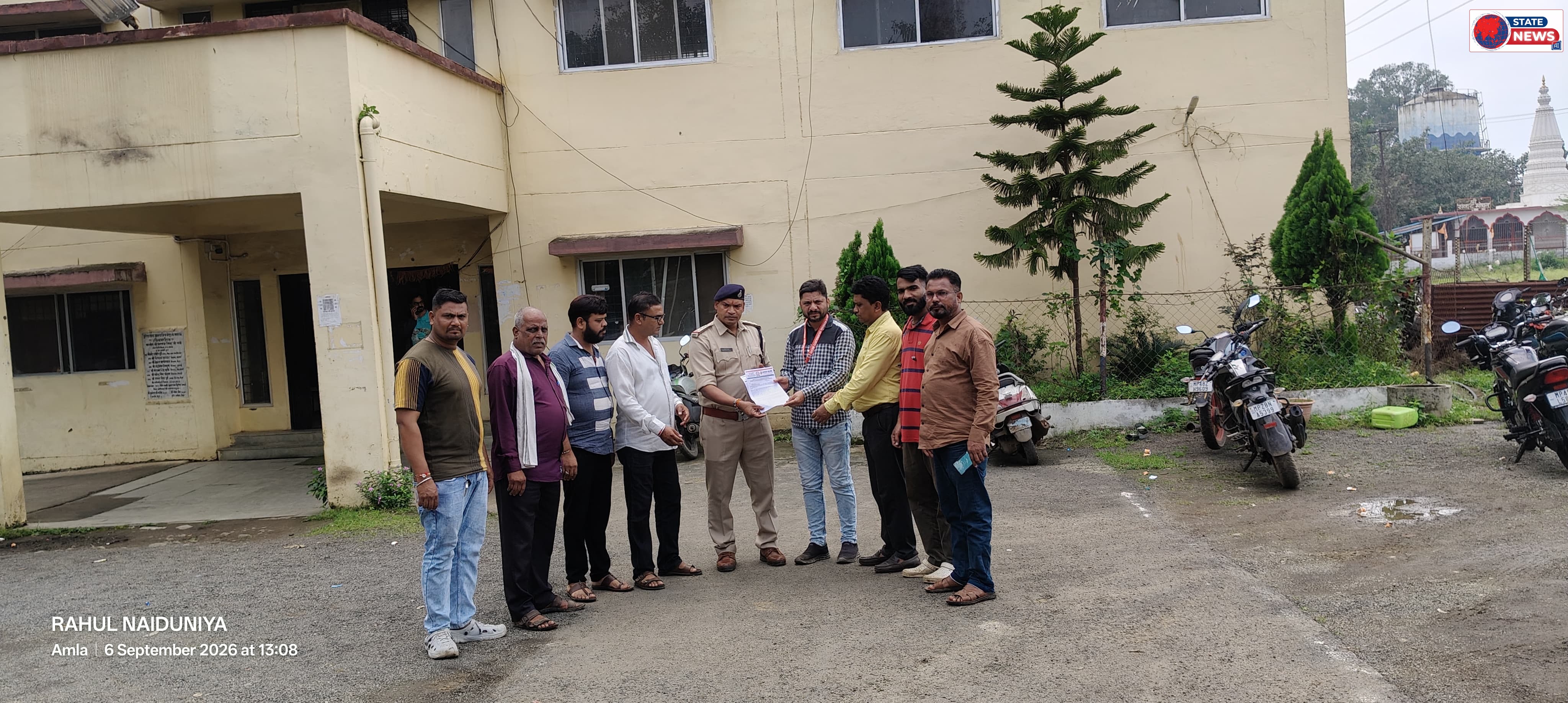 दिल्ली में महिला पत्रकार से अभद्रता व मारपीट के विरोध में PCWJ ने सौंपा ज्ञापन