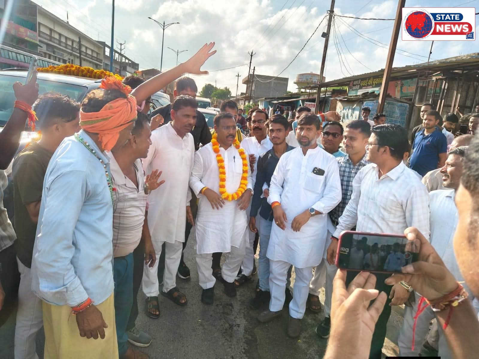 जन-जन का स्नेह, कांग्रेस परिवार का सम्मान—कमलेश्वर पटेल जी का आत्मीय स्वागत