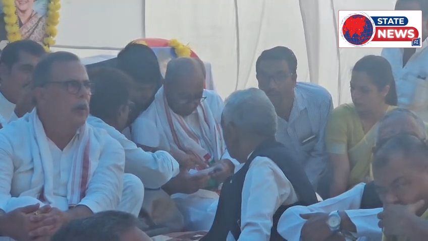 दिग्विजय का वार स्वास्थ्य व्यवस्था पर शुक्ल के इस्तीफे की मांग
