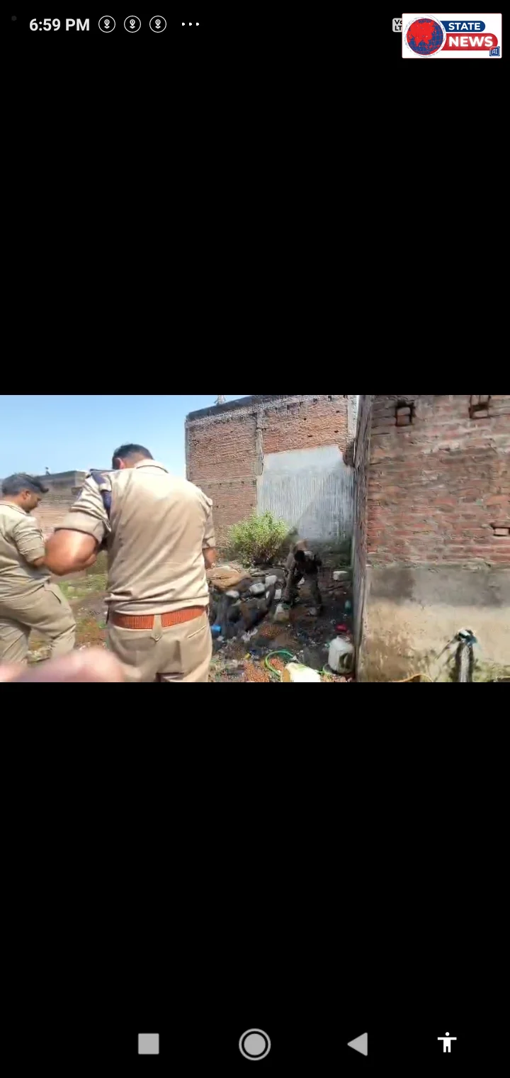 *अवैध शराब पर टीकमगढ़ पुलिस का शिकंजा, 113 आरोपियों पर कार्रवाई*  *टीकमगढ़।* सागर शराब कांड के बाद टीकमगढ़ पुलिस ने जिले भर में अवैध शराब के