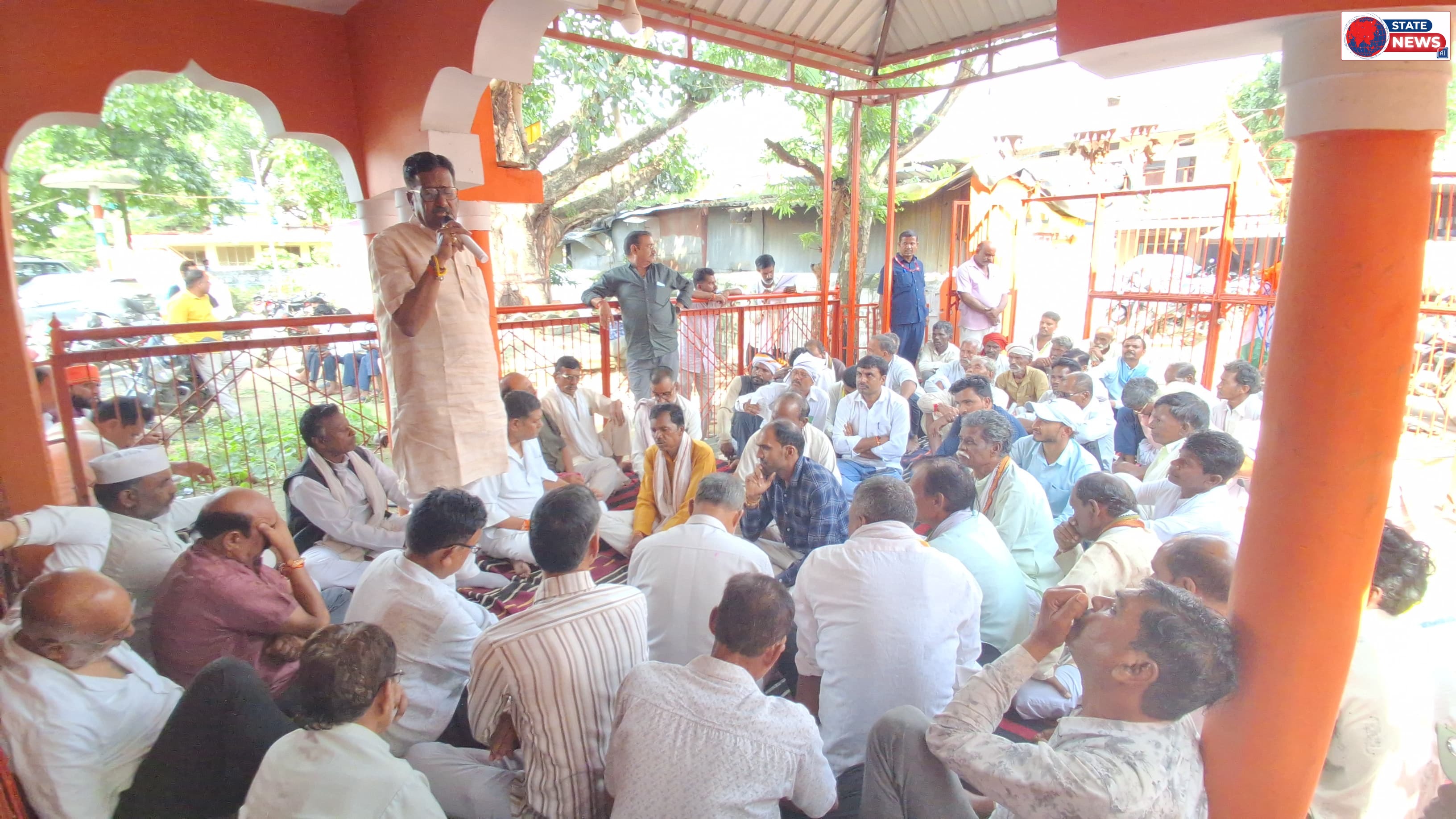बिगड़ी कानून-व्यवस्था के खिलाफ केसली में सड़क पर उतरी कांग्रेस, पूर्व मंत्री हर्ष यादव के नेतृत्व में निकाला विरोध जुलूस