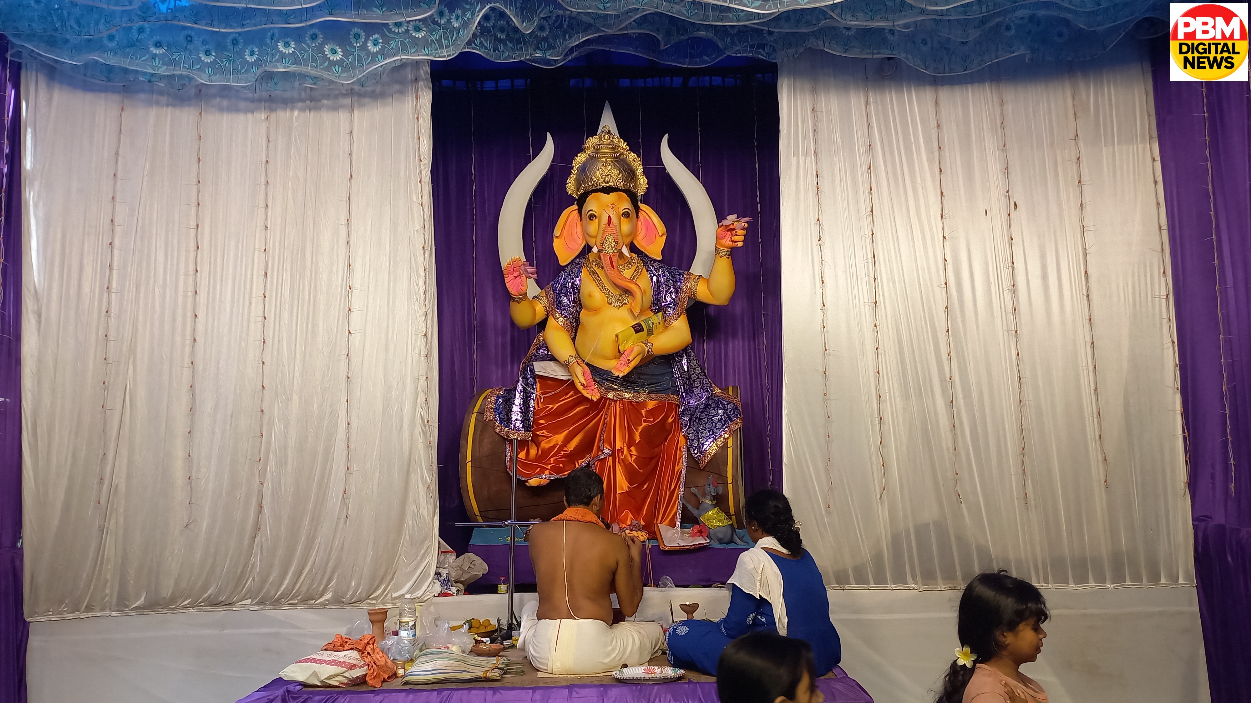 📍*चित्तरंजन में सुंदर पहाड़ी नॉर्थ सोशल वेलफेयर आर्गेनाइजेशन का 10वां वर्षीय गणेश पूजा महोत्सव शुरू*