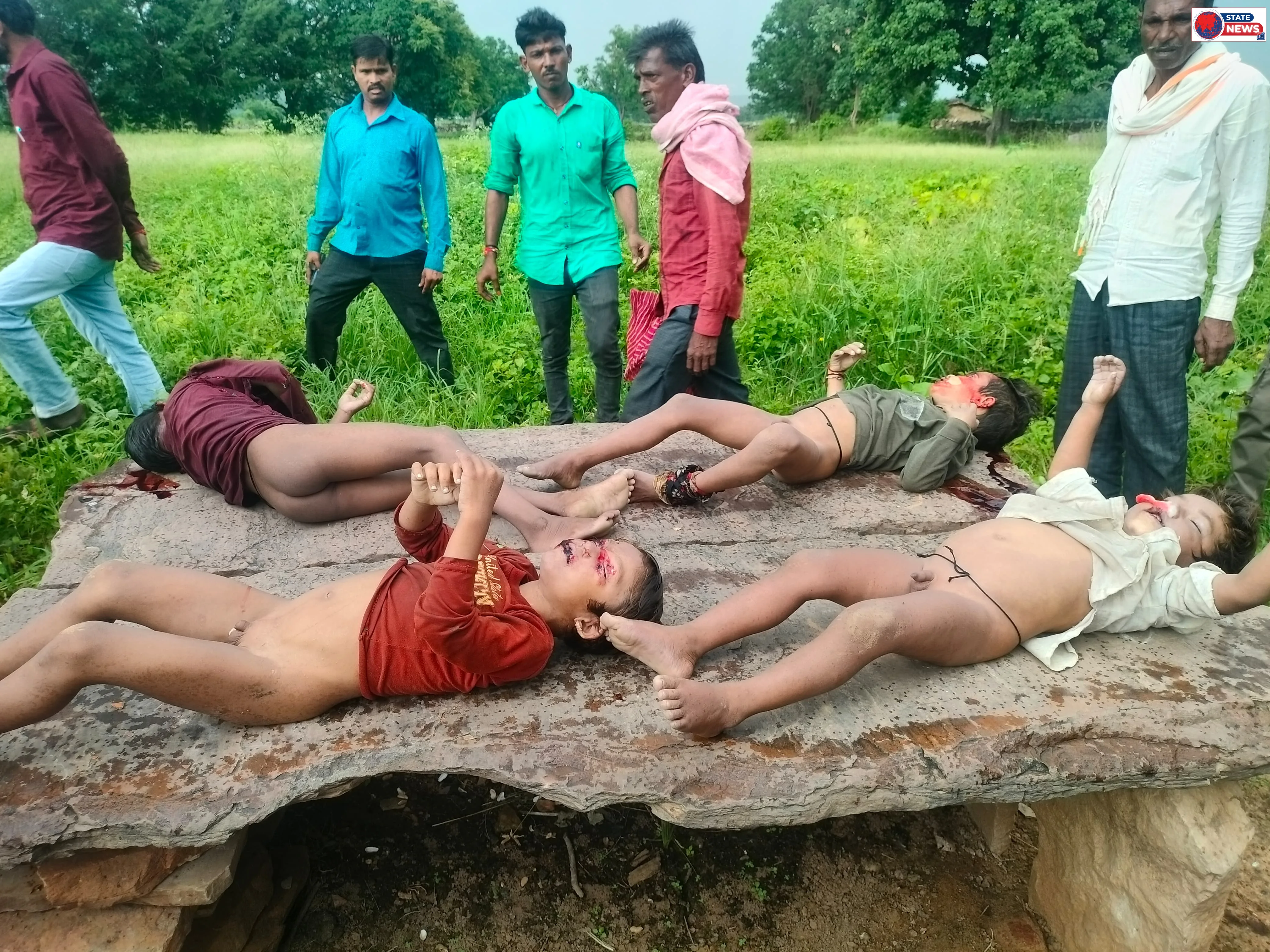 चंदेरी के विक्रमपुर में एक ही परिवार के चार मासूम भाइयों की कुएं में डूबने से मौत