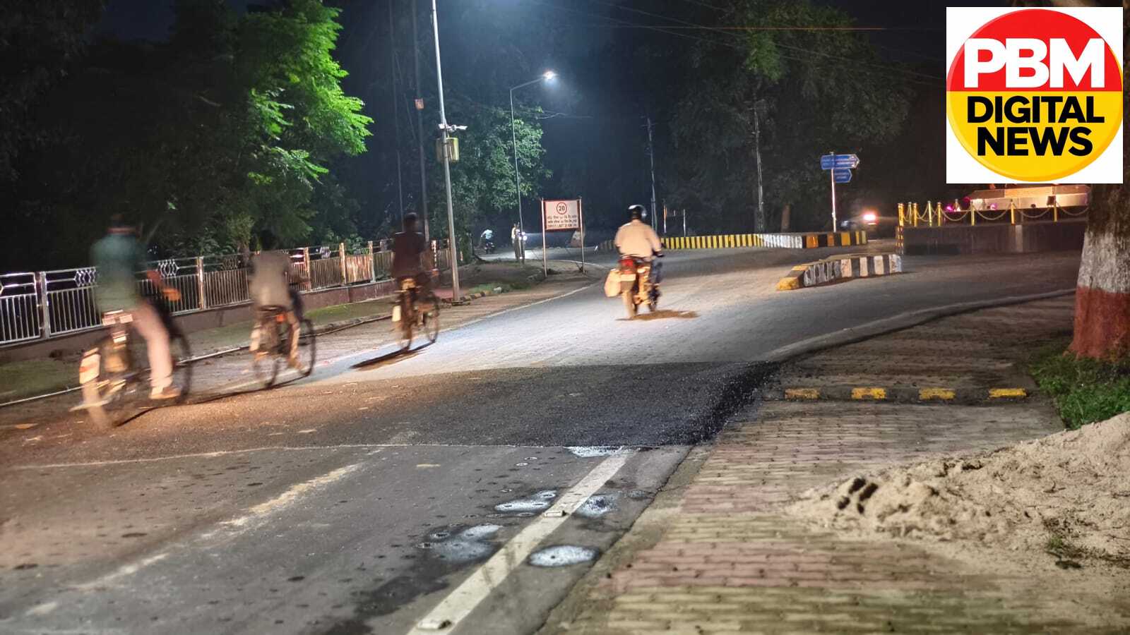 📍*चित्तरंजन में CLW लेबर यूनियन की मांग का असर: जीएम ऑफिस रोड से हटे असुविधाजनक स्पीड ब्रेकर, प्रशासन ने बनाया आधुनिक ‘फ्लैट-टॉप स्पीड हंप’*