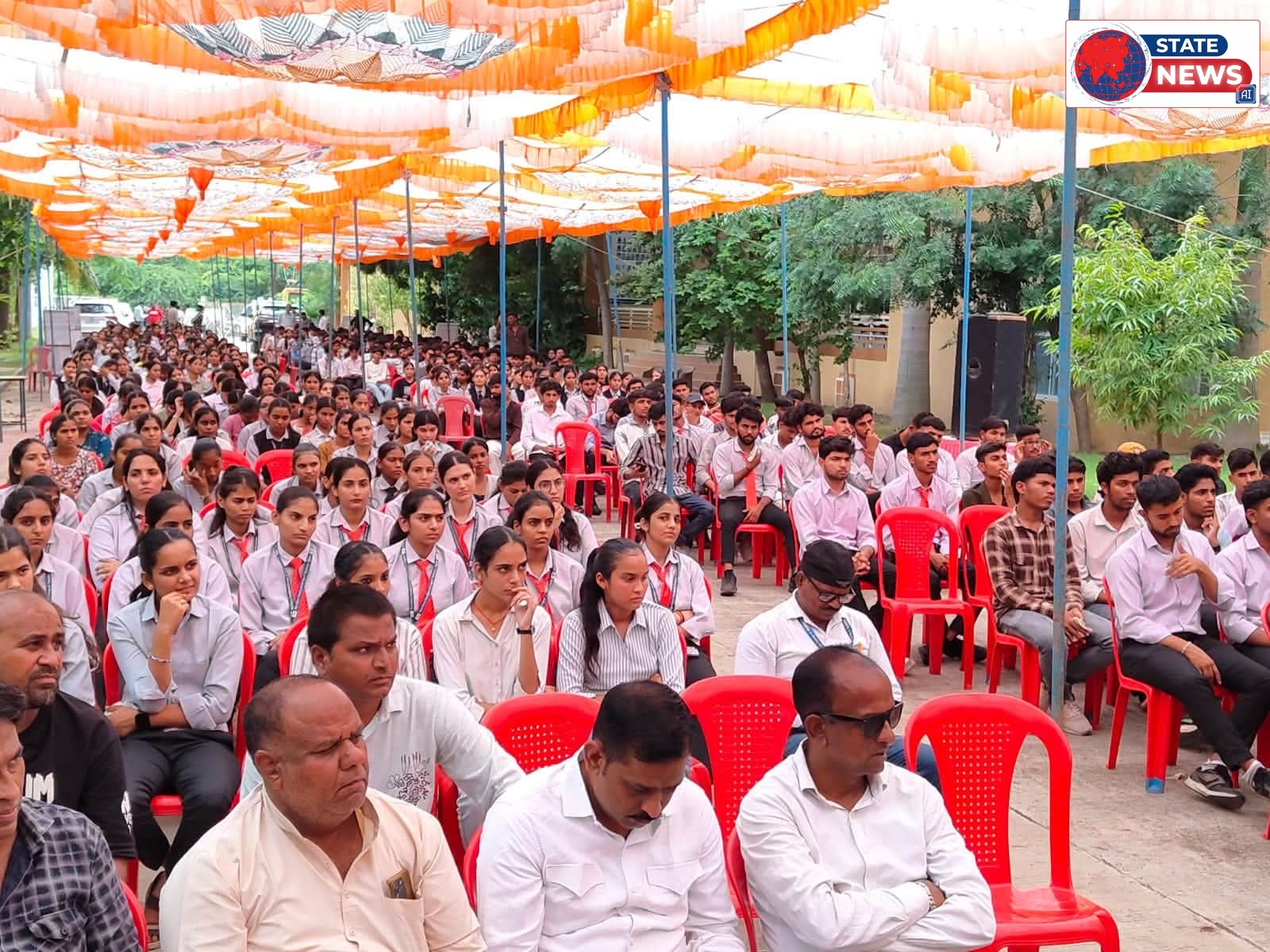 उज्जैन में गूंजी छात्रों की आवाज़, कमलेश्वर पटेल ने युवाओं से किया सीधा संवाद