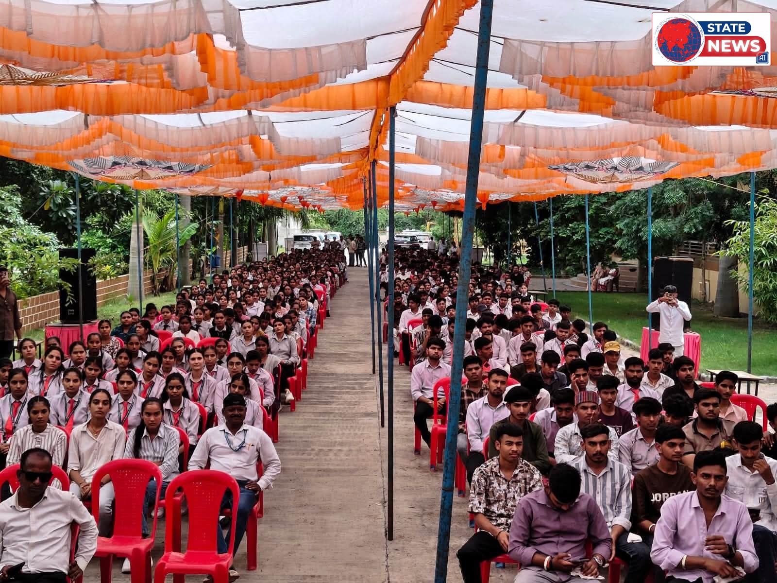 उज्जैन में गूंजी छात्रों की आवाज़, कमलेश्वर पटेल ने युवाओं से किया सीधा संवाद