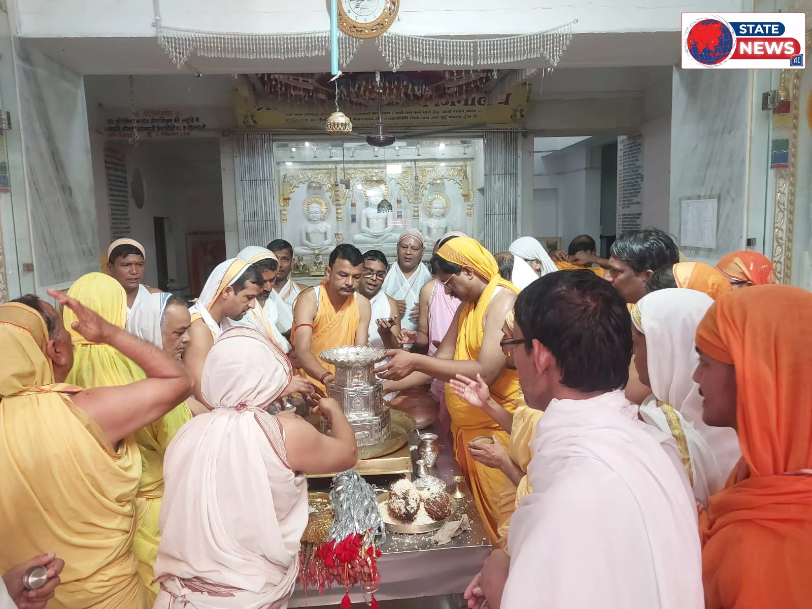 क्षमा धर्म का बीज रोपित करोगे तो चेतन के फल अंकुरित होंगे - रुचि दीदी  नगर के जिनालयों में दस लक्षण पर्व की धूम