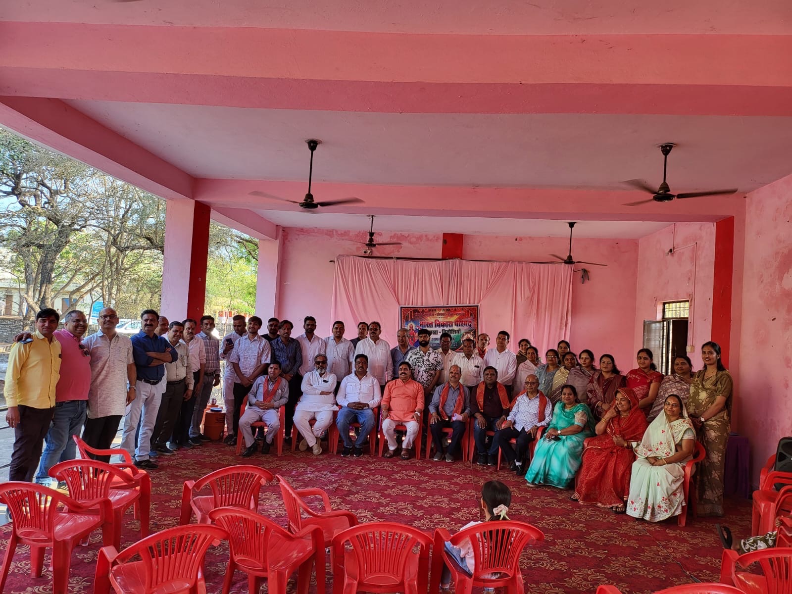 होली स्नेह मिलन में भारत विकास परिषद की नई कार्यकारिणी का गठन, गौ सेवा पर रहेगा विशेष फोकस