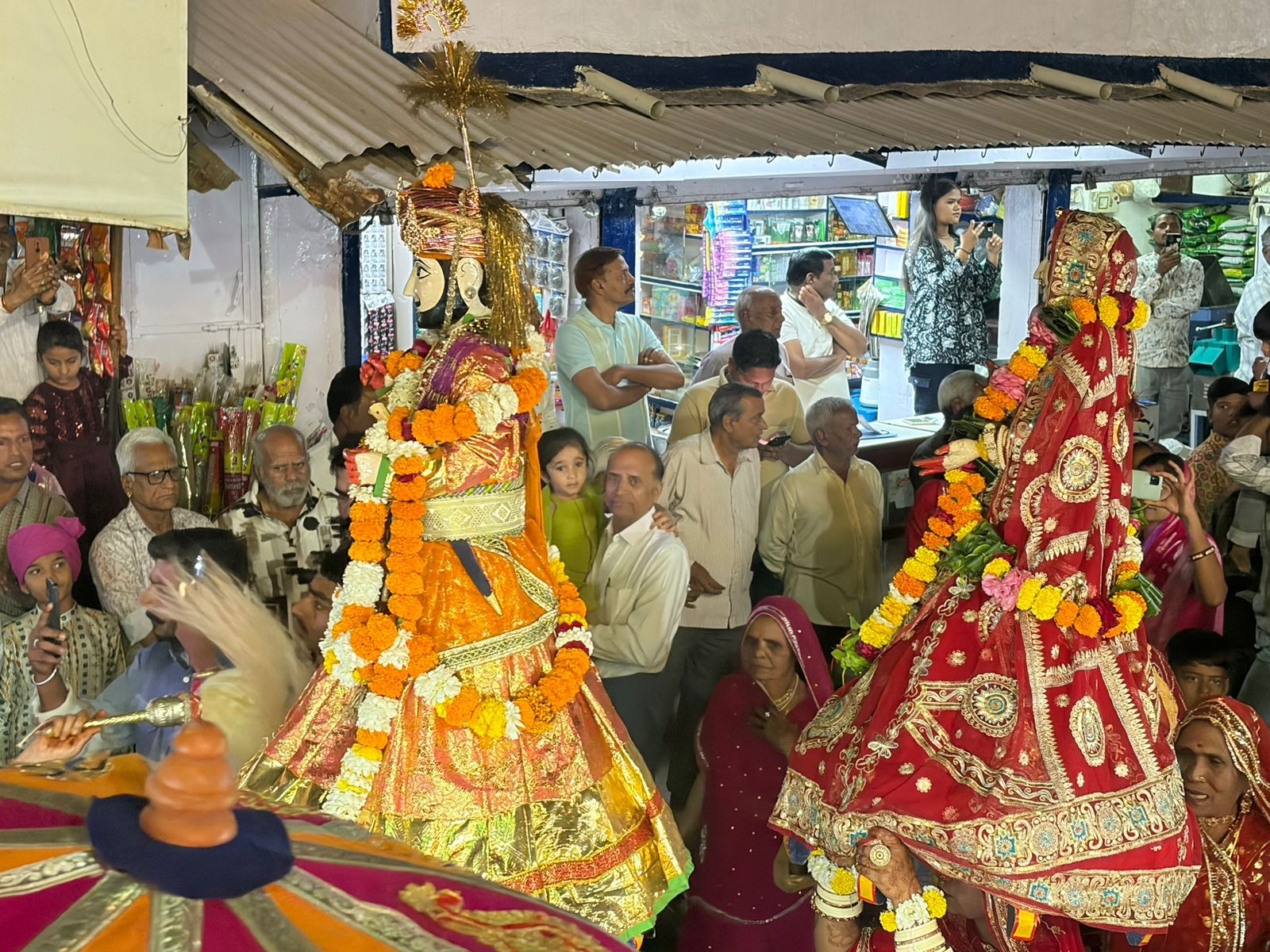 बिजोलिया में शाही ठाठ के साथ निकली गणगौर सवारी, लेकिन इस बार श्रद्धालुओं की उपस्थिति रही कम