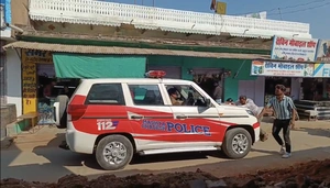 STATE NEWS EXCLUSIVE NEWS: लाखों की गाड़ी में MP पुलिस की धक्का मार,  डायल 112 वाहन को धक्का देकर स्टार्ट करने का वीडियो वायरल